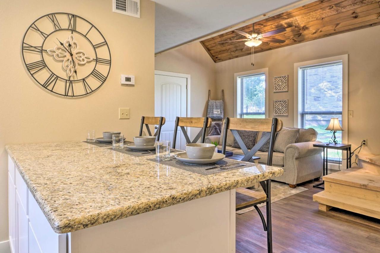 The Cozy Cottage With Lake Taneycomo Access! برانسون المظهر الخارجي الصورة