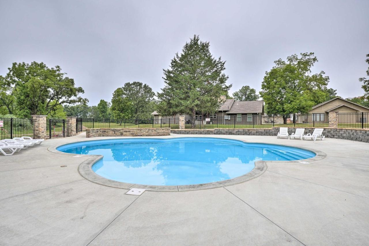 The Cozy Cottage With Lake Taneycomo Access! برانسون المظهر الخارجي الصورة